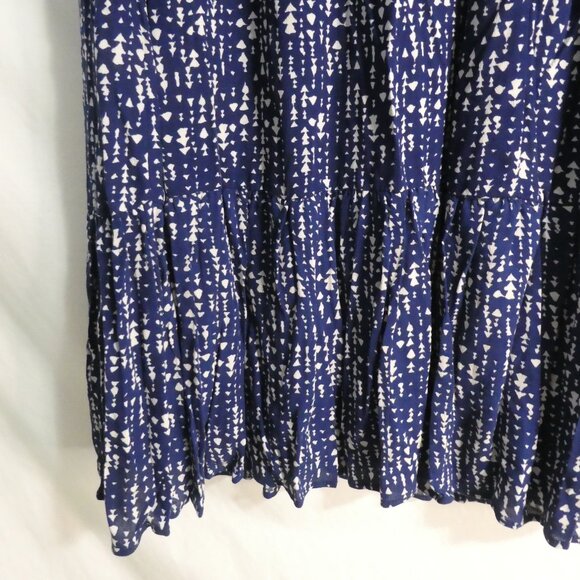 EVERLY | large | Blue and White Patterned Lined Skirt | Stretchy Waistband | NWT - Picture 15 of 16